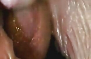 XXX Bốn nữ thần pim xxxvn lập dị đang liếm đít trong phòng khách